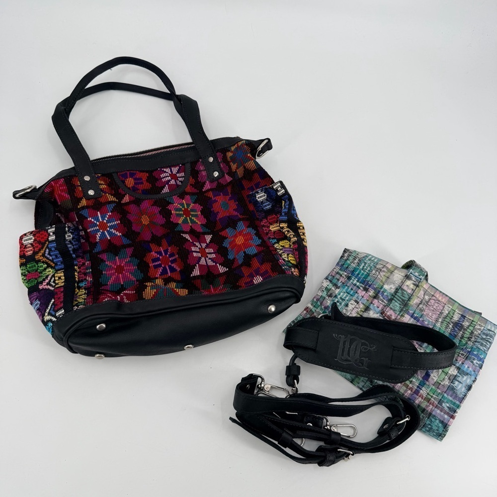 Little Guatemala large red print bag black leather